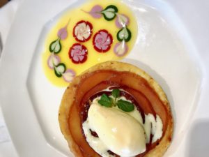 ロザージュのアップルパイ