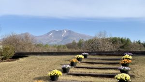 浅間山が正面に見えます